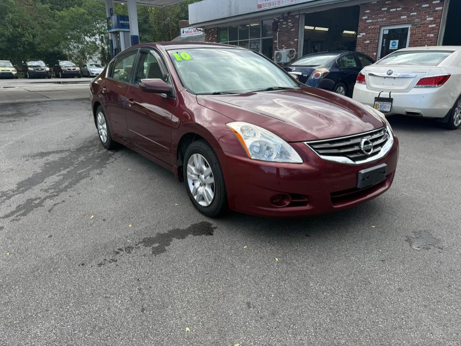 2010 Nissan Altima 4dr Sdn I4 CVT 2.5 SL, available for sale in Swansea, Massachusetts | Gas On The Run. Swansea, Massachusetts