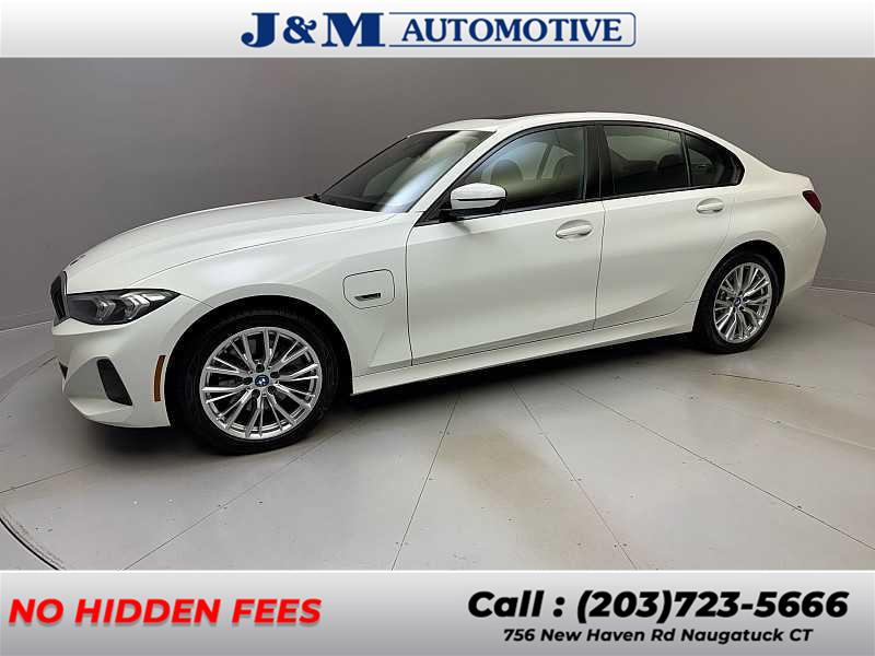 Used 2023 BMW 3 Series in Naugatuck, Connecticut | J&M Automotive Sls&Svc LLC. Naugatuck, Connecticut