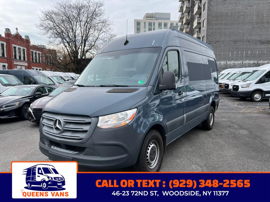 2019 Mercedes-Benz Sprinter Crew Van Base's photo