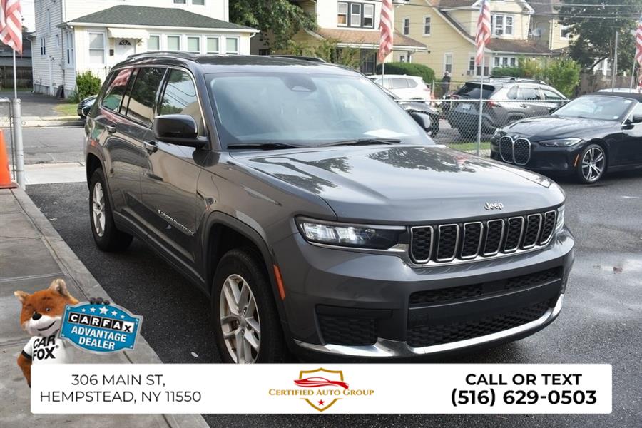 2021 Jeep Grand Cherokee Laredo photo 3