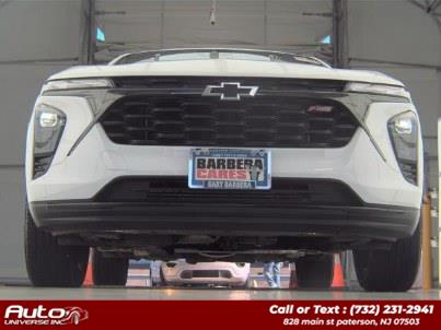 2024 Chevrolet Trax RS's photo