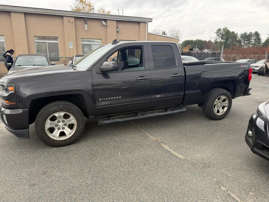 Used 2016 Chevrolet Silverado 1500 in Raynham, Massachusetts | J & A Auto Center. Raynham, Massachusetts