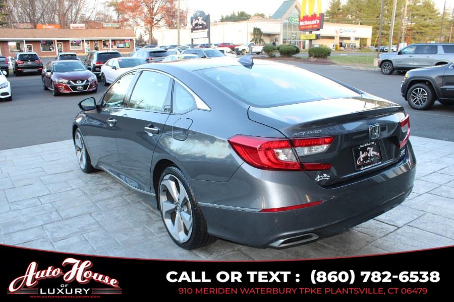 2018 Honda Accord Touring 2.0T photo 4