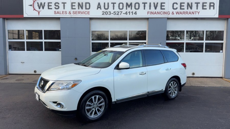 2016 Nissan Pathfinder 4WD 4dr SV, available for sale in Waterbury, Connecticut | West End Automotive Center. Waterbury, Connecticut