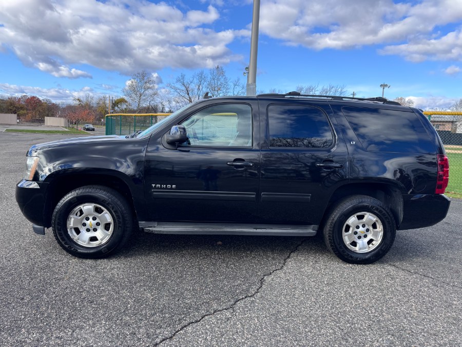 2011 Chevrolet Tahoe LT photo 4