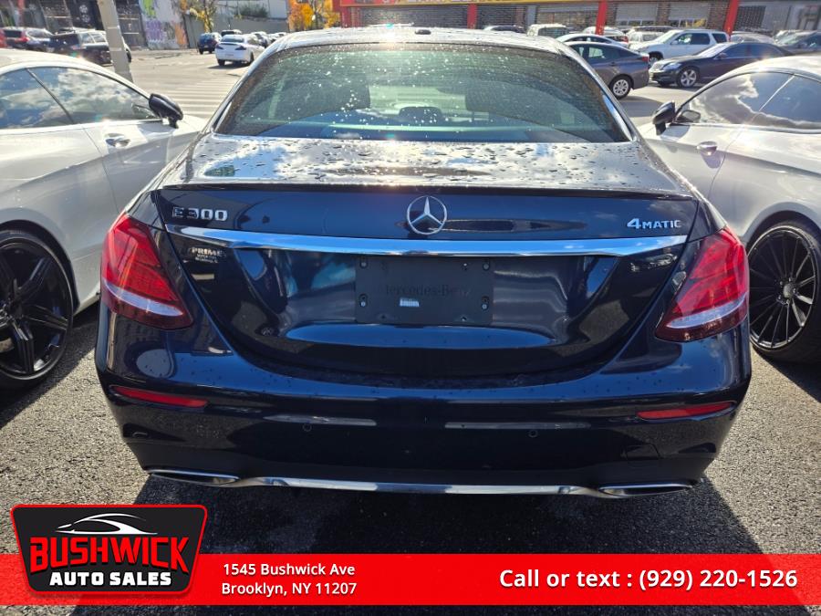 2018 Mercedes Benz E 300 4MATIC Sedan photo 4