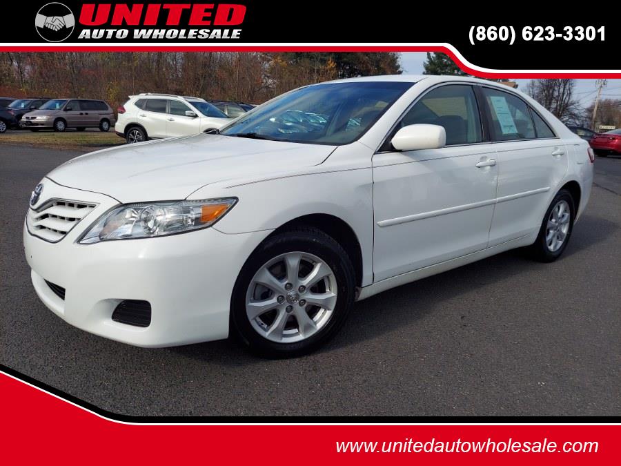 Used Toyota Camry 4dr Sdn I4 Auto LE (Natl) 2011 | United Auto Sales of E Windsor, Inc. East Windsor, Connecticut