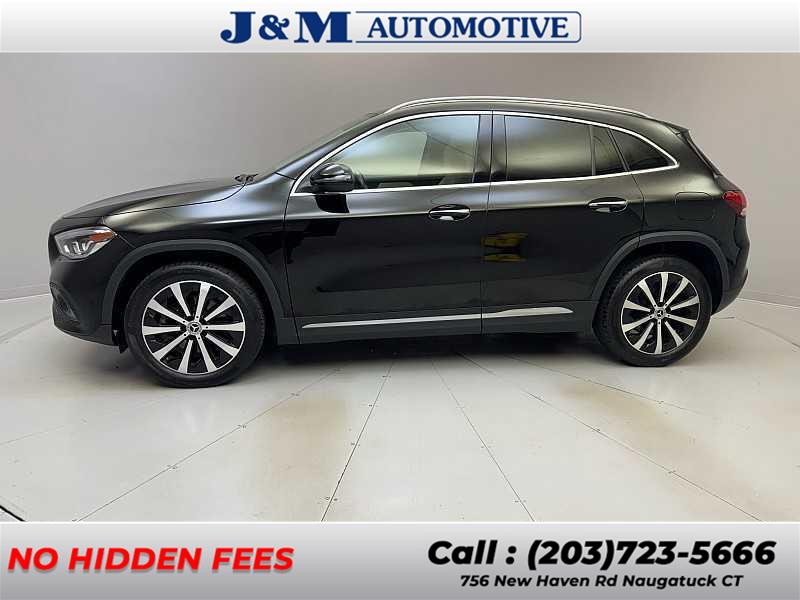 2021 Mercedes Benz GLA 250 photo 2