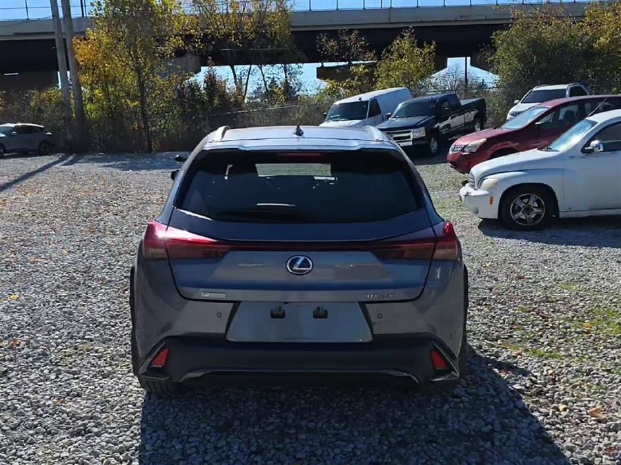 2020 Lexus UX 250h F SPORT Premium photo 2