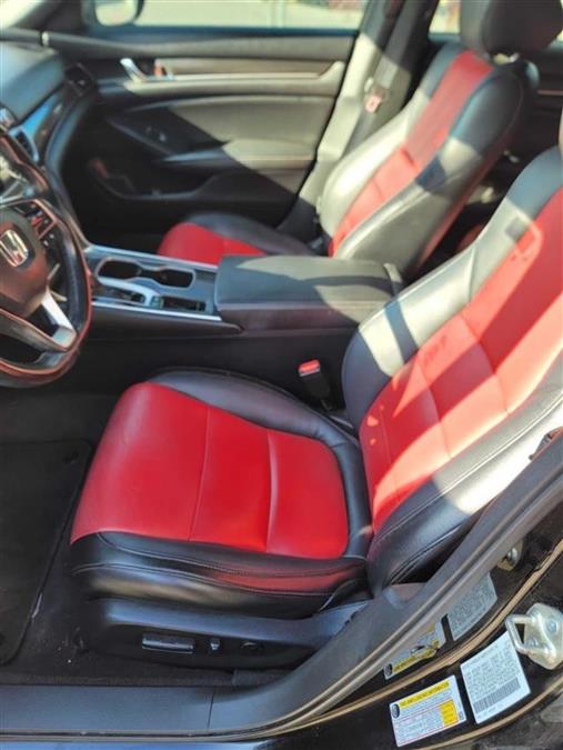 2020 Honda Accord Sport photo 2
