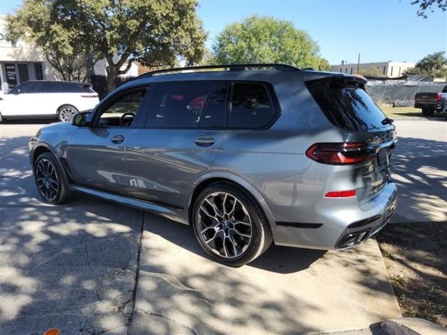 2024 Bmw X7 M60i photo 4