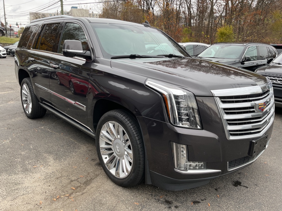 Used 2016 Cadillac Escalade in Waterbury, Connecticut | Jim Juliani Motors. Waterbury, Connecticut