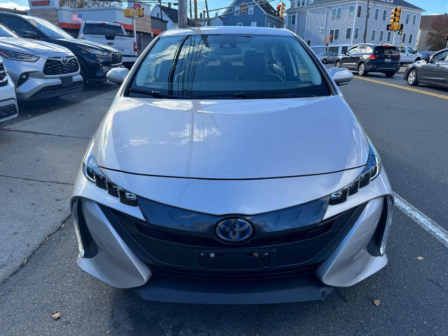 2021 Toyota Prius Prime XLE photo 2