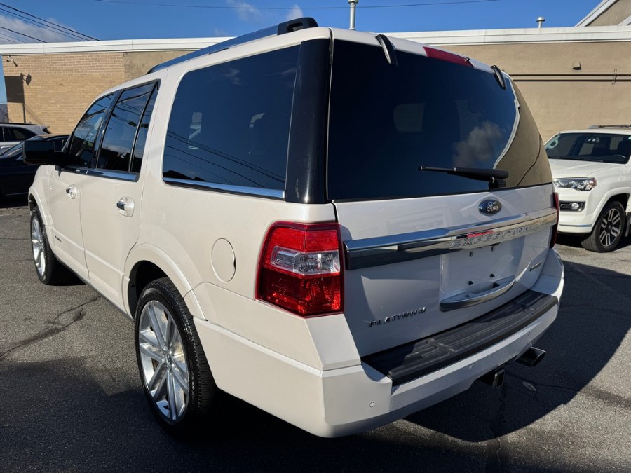 2017 Ford Expedition Platinum photo 2