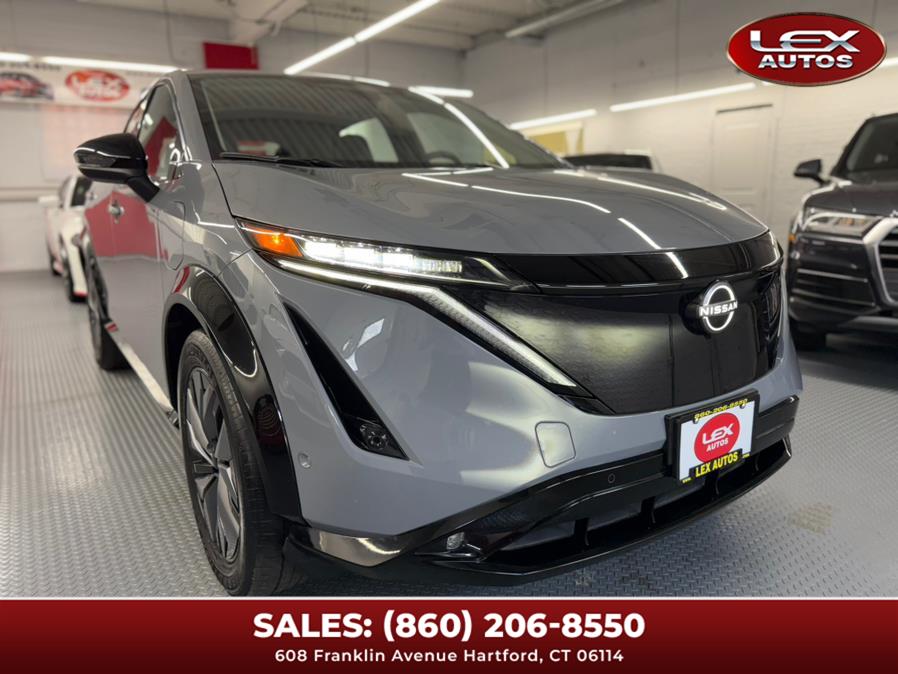 2023 Nissan ARIYA Platinum e-4ORCE photo 4