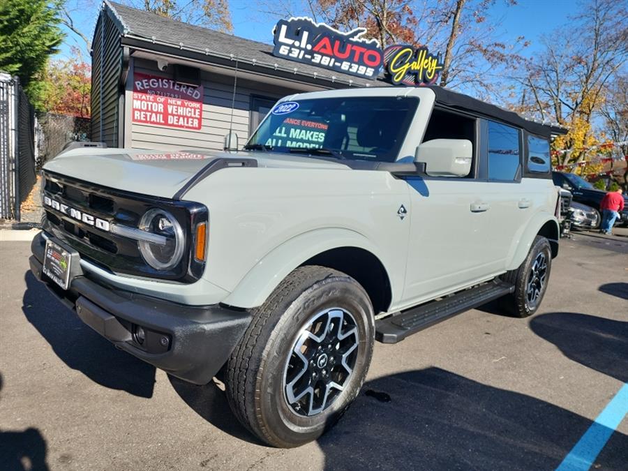 2022 Ford Bronco Outer Banks 4 Door 4x4, available for sale in Islip, New York | L.I. Auto Gallery. Islip, New York