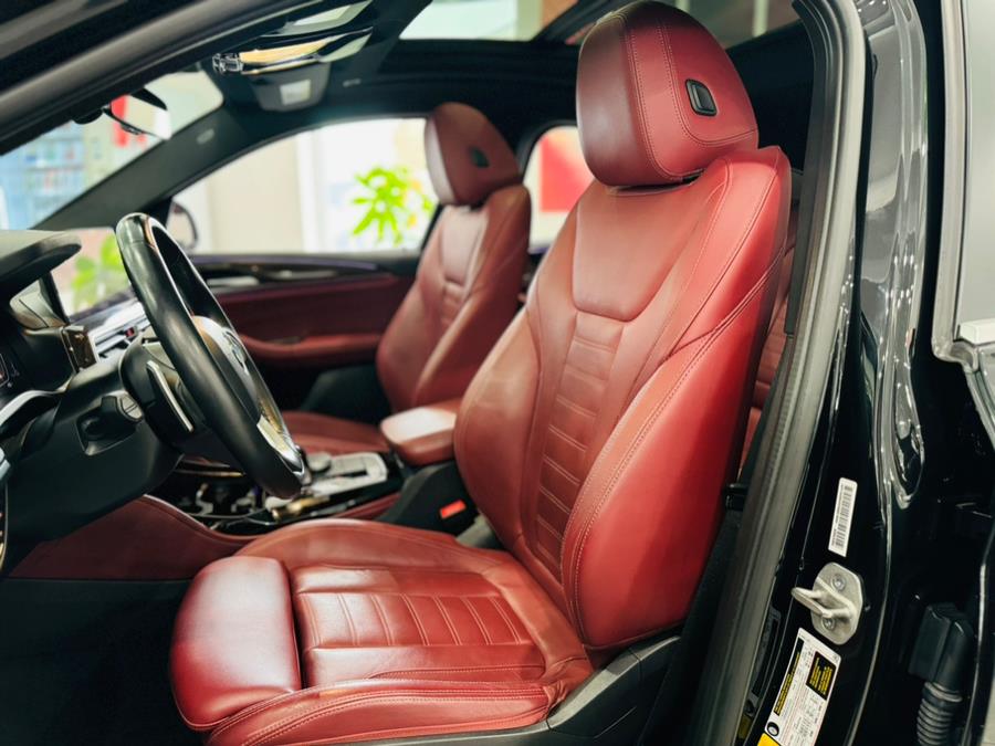 Used 2023 BMW X4 in Franklin Square, New York | C Rich Cars. Franklin Square, New York