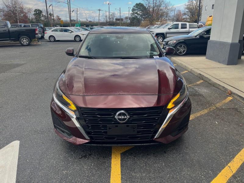 2023 Nissan Altima 2.5 SV photo 3