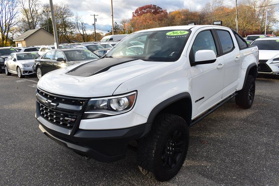 2020 Chevrolet Colorado ZR2 photo 2