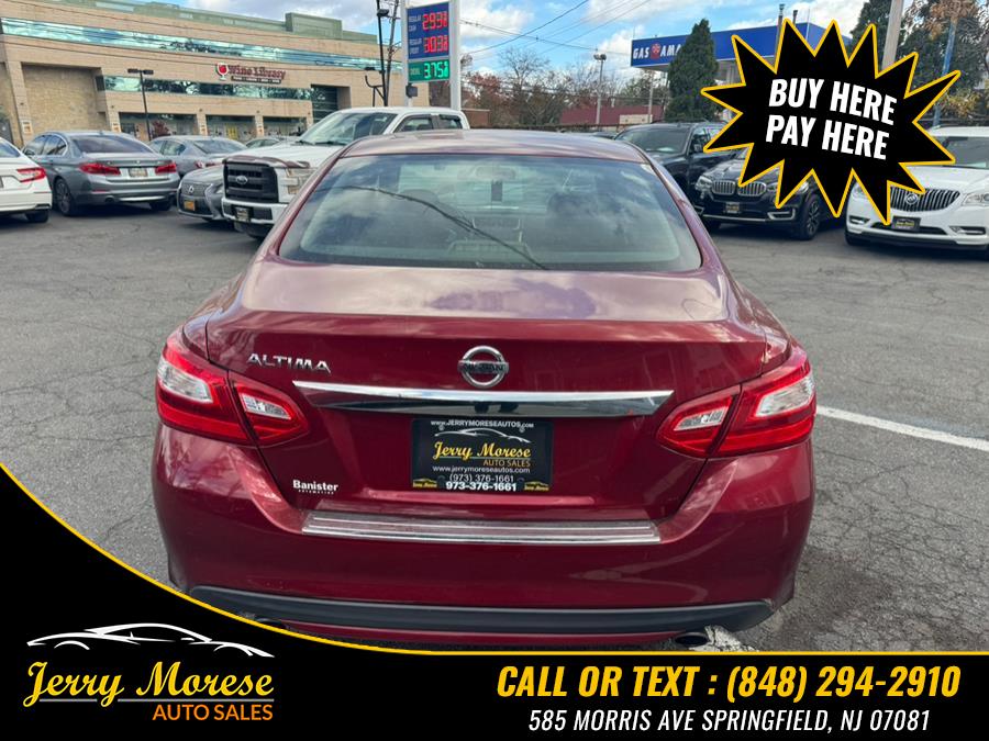 2017 Nissan Altima 2.5 SV photo 4