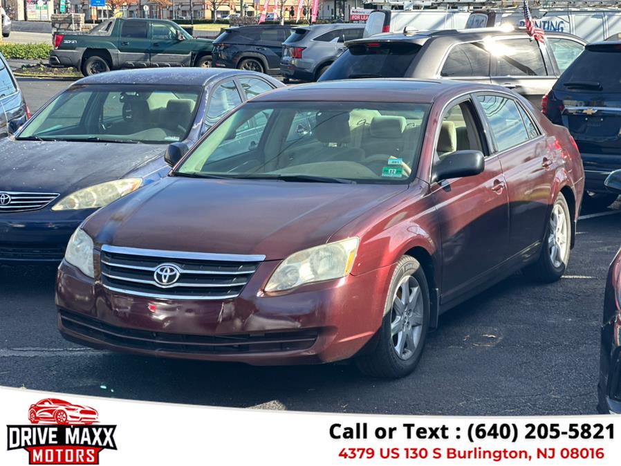 2005 Toyota Avalon 4dr Sdn XL (Natl), available for sale in Burlington, New Jersey | Drive Maxx Motors. Burlington, New Jersey