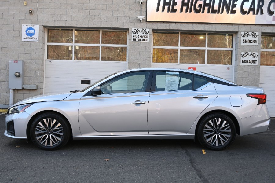 2024 Nissan Altima 2.5 SV photo 3