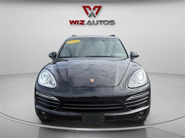 2014 Porsche Cayenne S photo 2