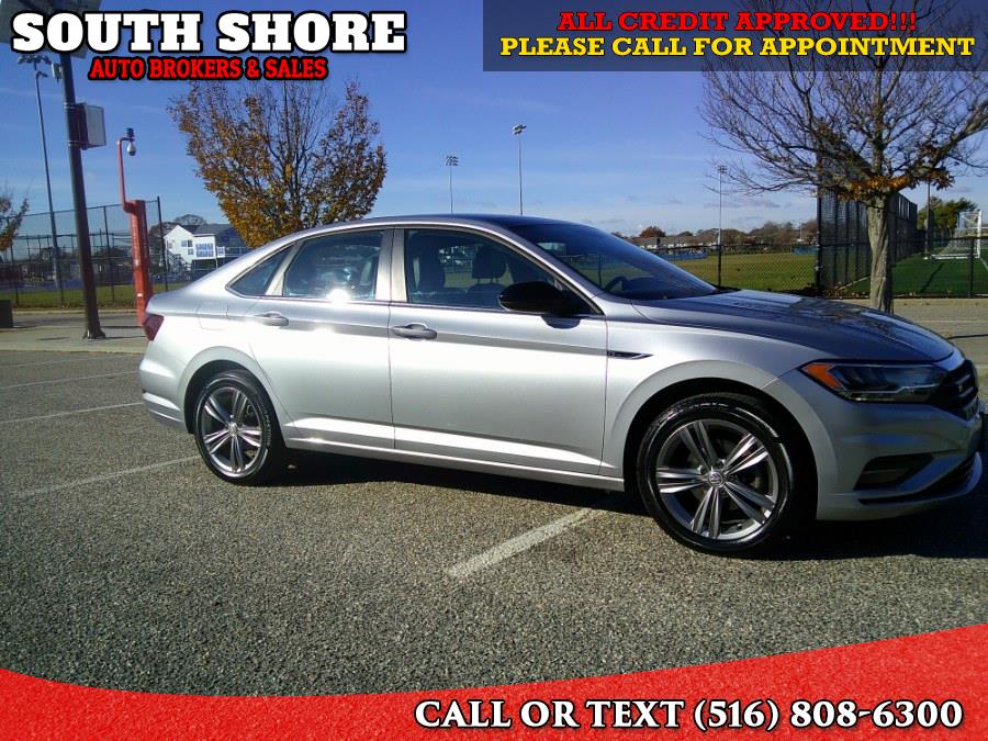 Used 2019 Volkswagen Jetta in Massapequa, New York | South Shore Auto Brokers & Sales. Massapequa, New York