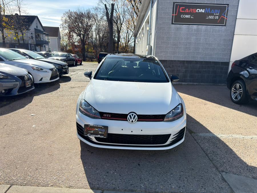 2017 Volkswagen Golf GTI SE photo 2