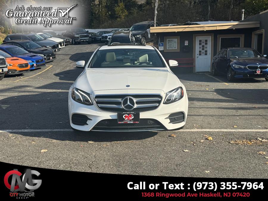 2017 Mercedes Benz E 300 photo 2