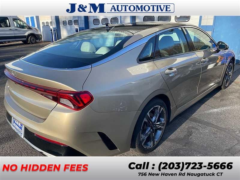 2022 Kia K5 EX photo 3