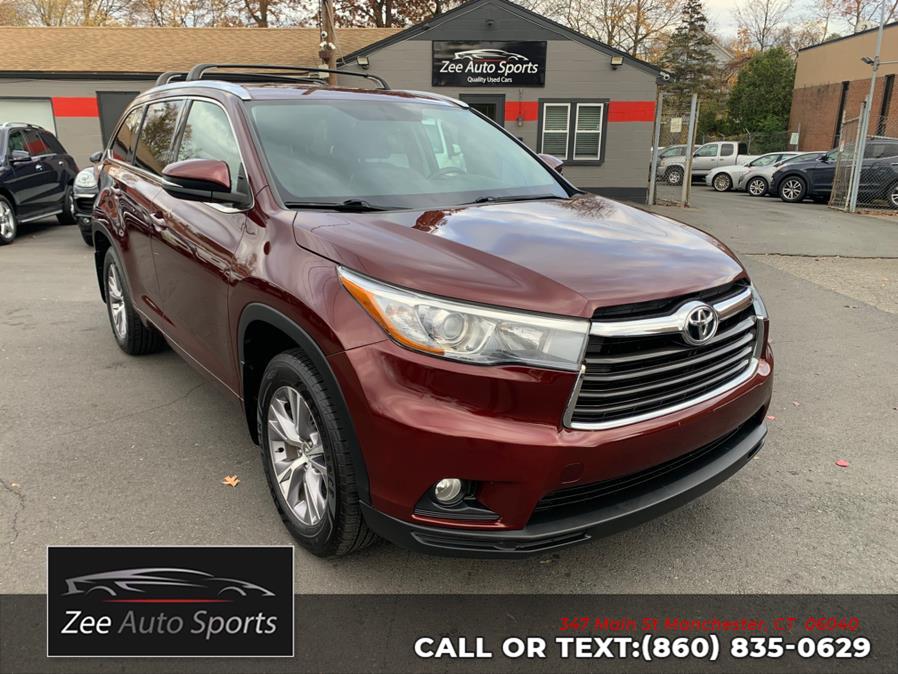 Used 2015 Toyota Highlander in Manchester, Connecticut | Zee Auto Sports. Manchester, Connecticut