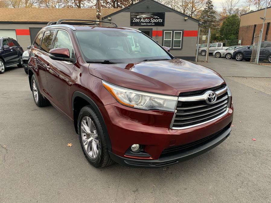 Used 2015 Toyota Highlander in Manchester, Connecticut | Zee Auto Sports. Manchester, Connecticut