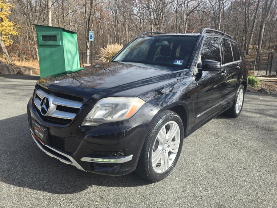 Used 2014 Mercedes-Benz GLK-Class in Bloomingdale, New Jersey | Bloomingdale Auto Group. Bloomingdale, New Jersey
