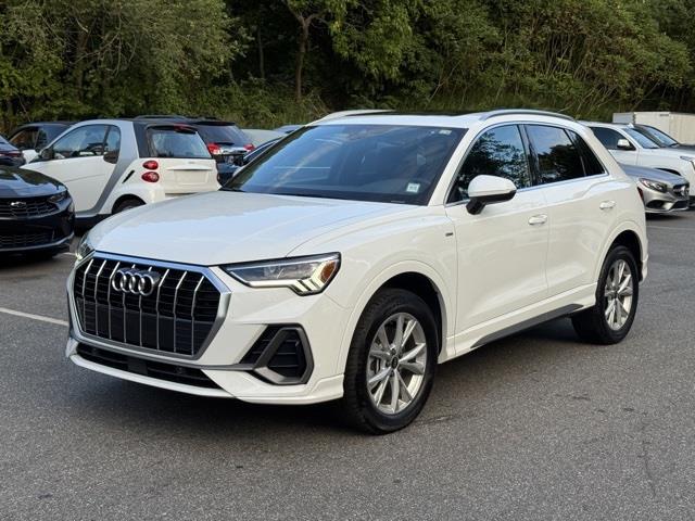 2023 Audi Q3 S Line Premium's photo