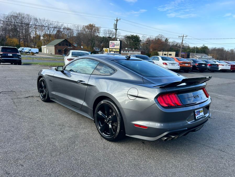 2022 Ford Mustang GT photo 4