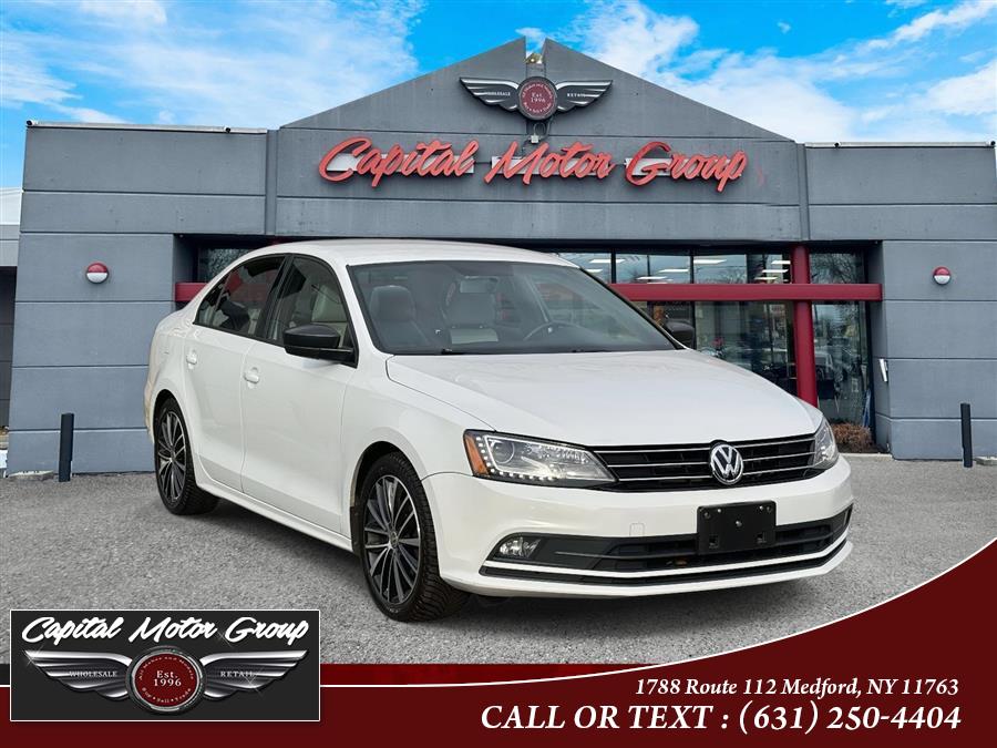 Used 2016 Volkswagen Jetta Sedan in Medford, New York | Capital Motor Group Inc. Medford, New York