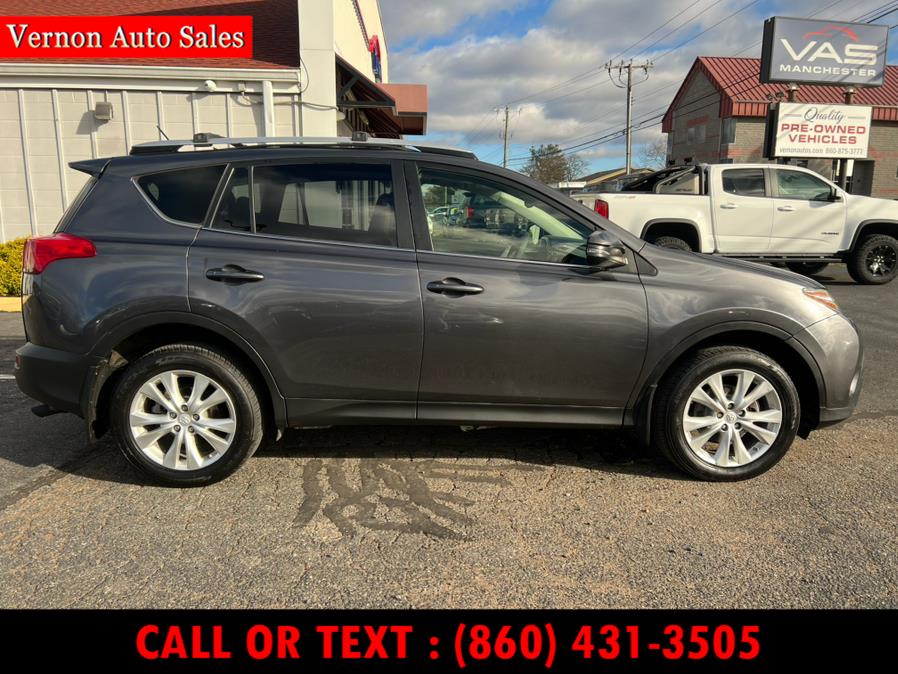 2015 Toyota RAV4 Limited photo 4