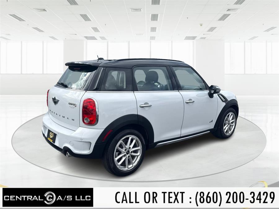 2015 Mini Countryman ALL4 S photo 4