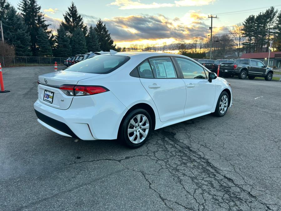 2022 Toyota Corolla LE photo 4