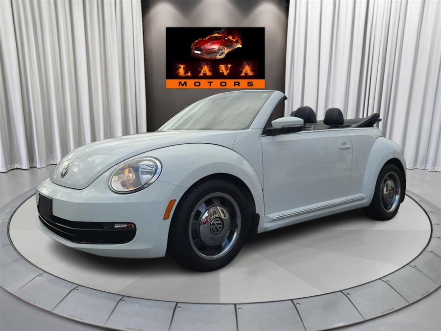2016 Volkswagen Beetle Convertible 1.8T S photo 3