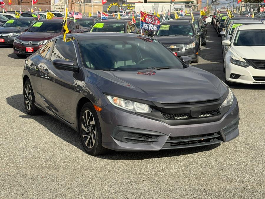 2017 Honda Civic LX photo 3