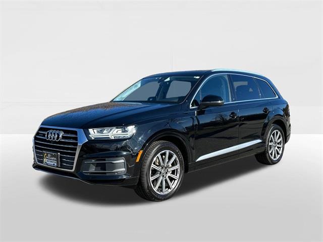 Used 2019 Audi Q7 in Avon, Connecticut | Sullivan Automotive Group. Avon, Connecticut