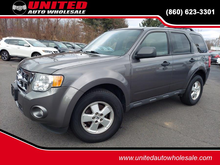 Used Ford Escape 4WD 4dr XLT 2010 | United Auto Sales of E Windsor, Inc. East Windsor, Connecticut