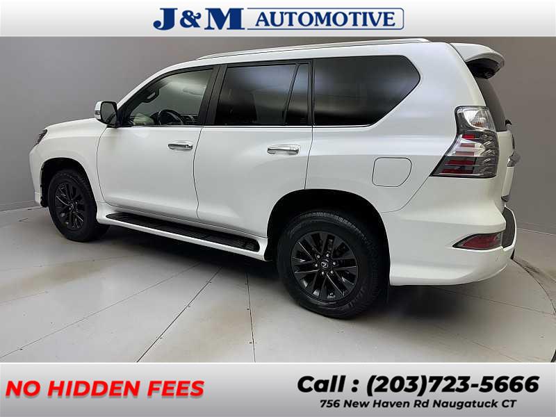 2021 Lexus GX Premium photo 3