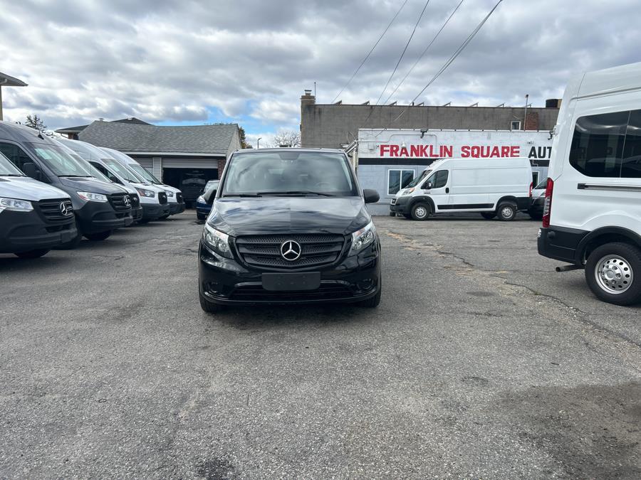 2019 Mercedes-Benz Metris Passenger Van