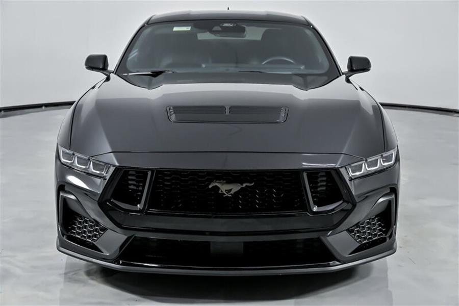2024 Ford Mustang GT Premium photo 2