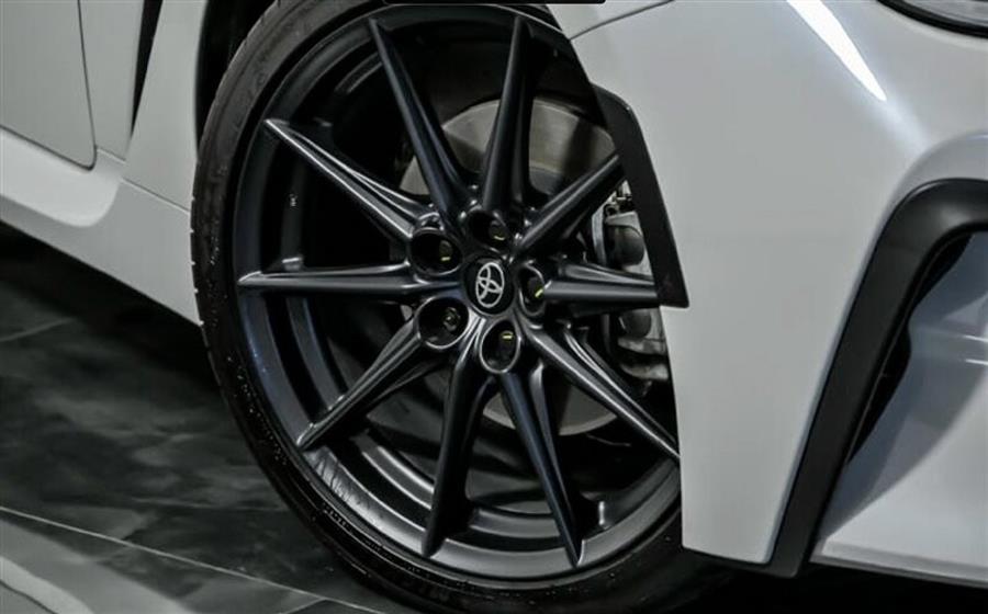 2023 Toyota GR86 Premium photo 3