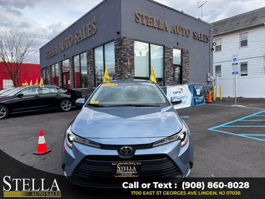 2023 Toyota Corolla LE's photo