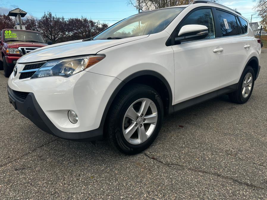 2013 Toyota RAV4 AWD 4dr XLE (Natl), available for sale in New Milford, Connecticut | New Milford Auto Sales. New Milford, Connecticut